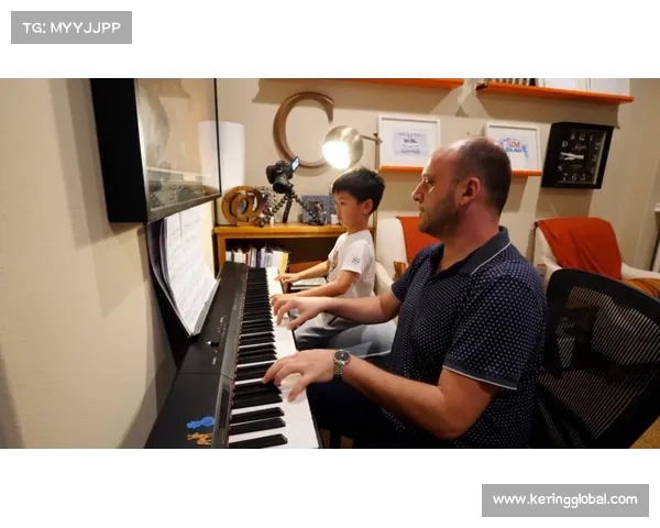 从钢琴教师到音乐天王:周杰伦年轻时在北京格格家的独特经历(周杰伦的大哥) 从钢琴教师到音乐天王:周杰伦年轻时在北京格格家的独特经历(周杰伦的大哥)